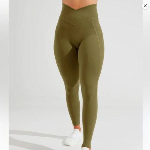 BuffBunny monarch olive leggings sz medium with pockets! - Picture 3 of 3